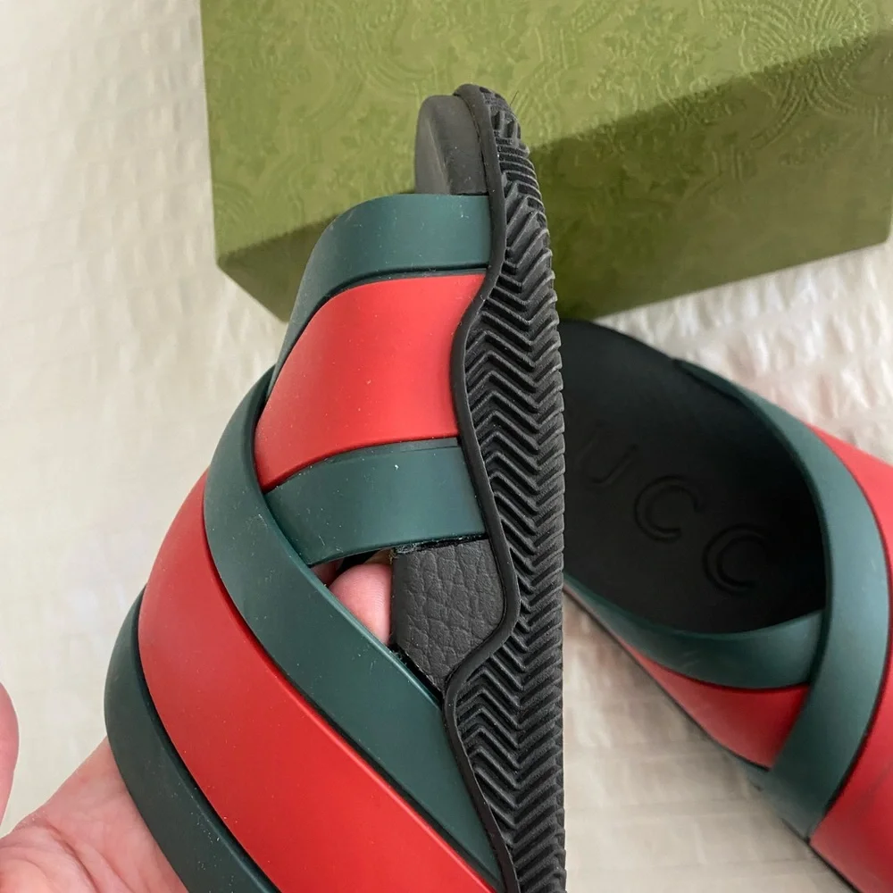 Gucci Red and Green Men's Sandals - Picture 10 of 16
